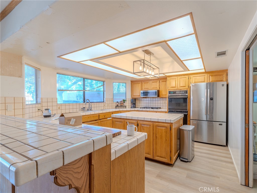 main property photo 73
