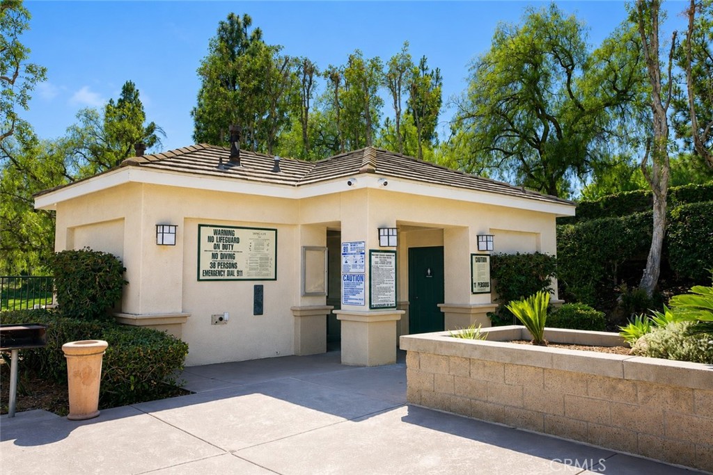 main property photo 50