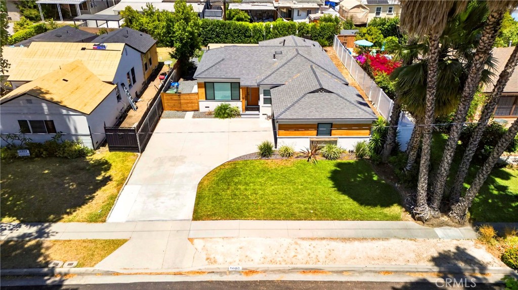main property photo 50