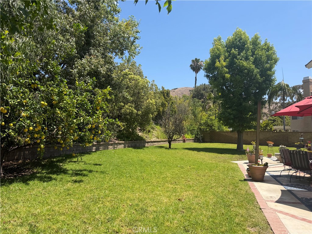 main property photo 28