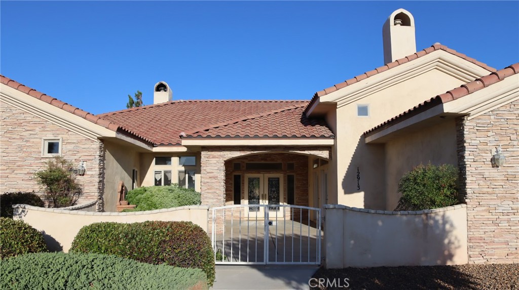 main property photo 2