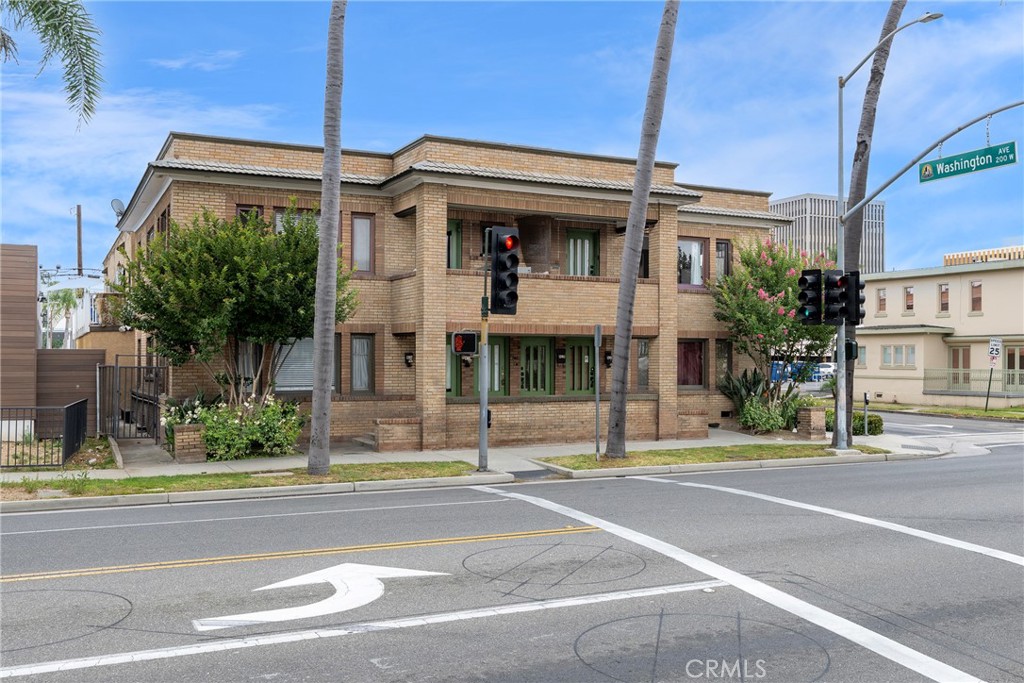 main property photo 0