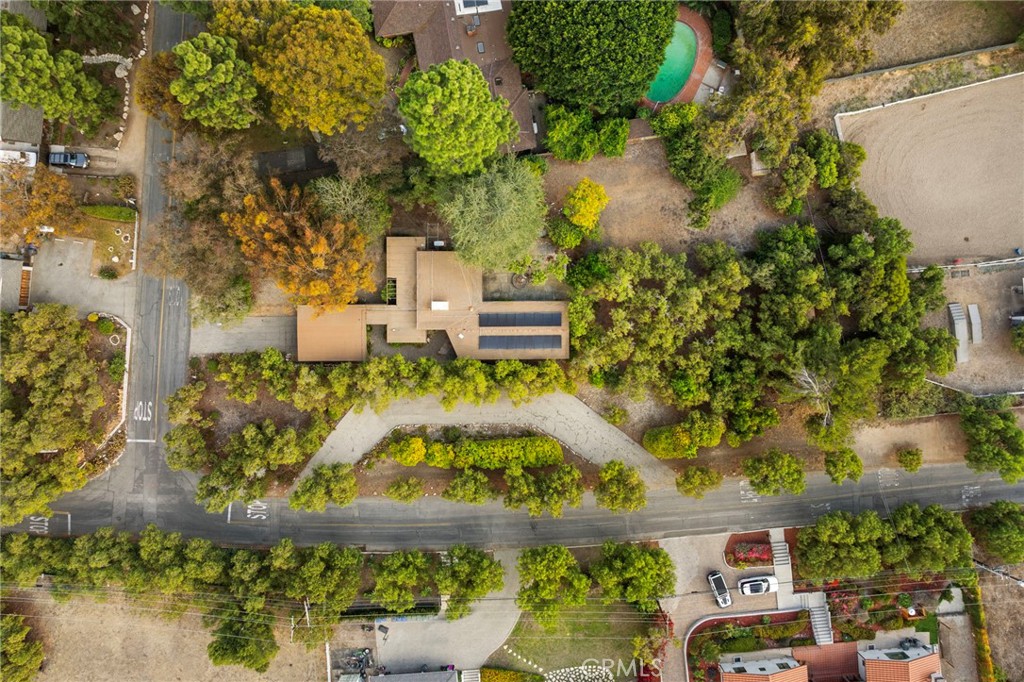 main property photo 44