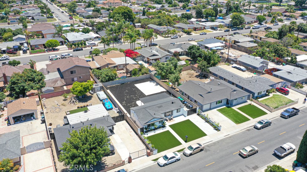 main property photo 59