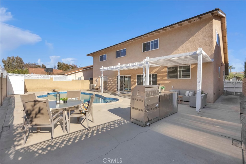 main property photo 50