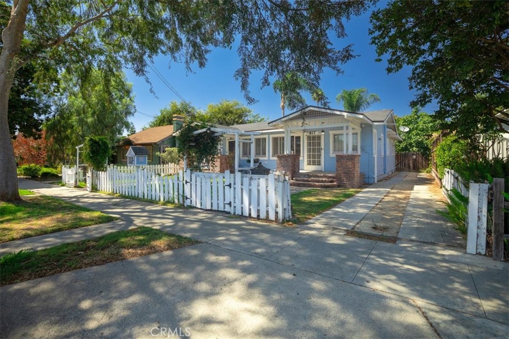 main property photo 15