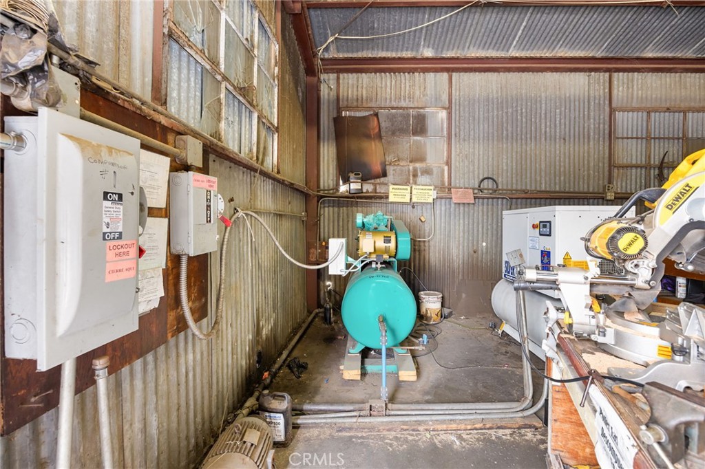 main property photo 22
