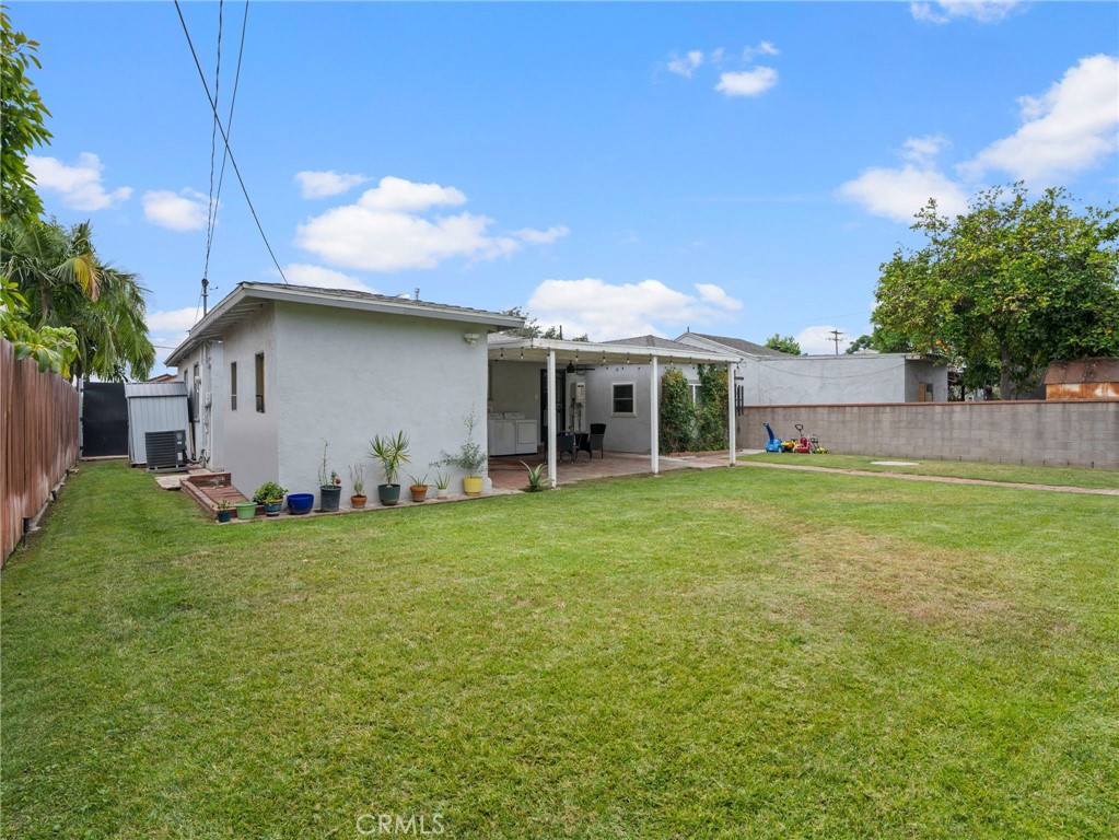 main property photo 28