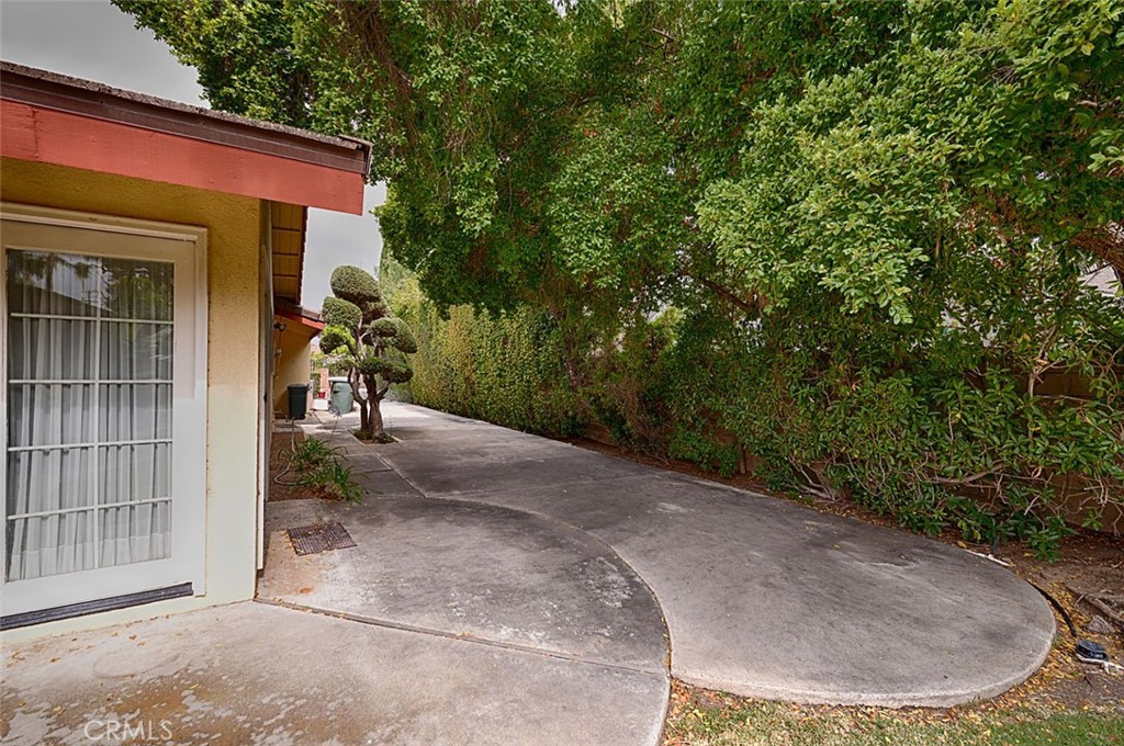 main property photo 67
