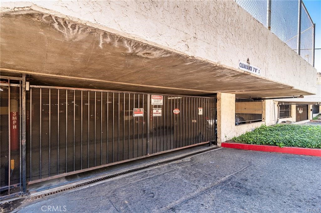 main property photo 16