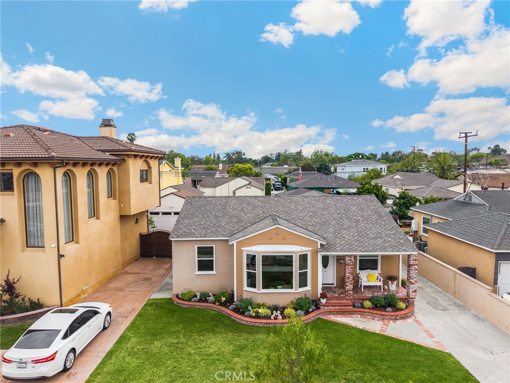main property photo 50