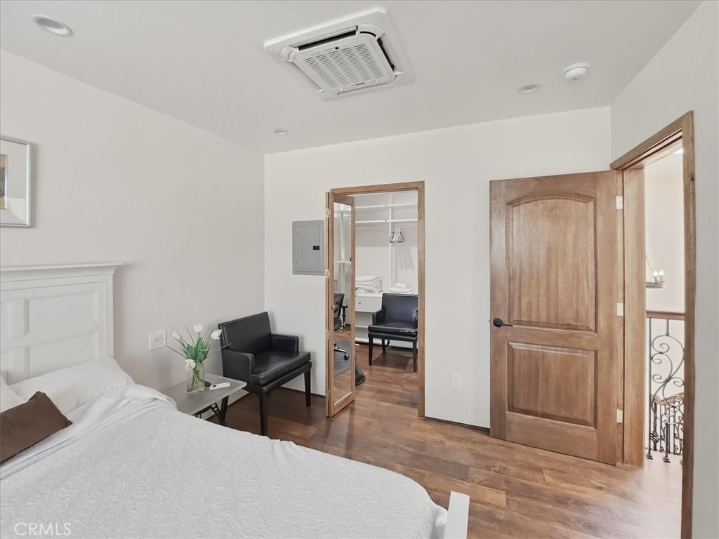main property photo 60
