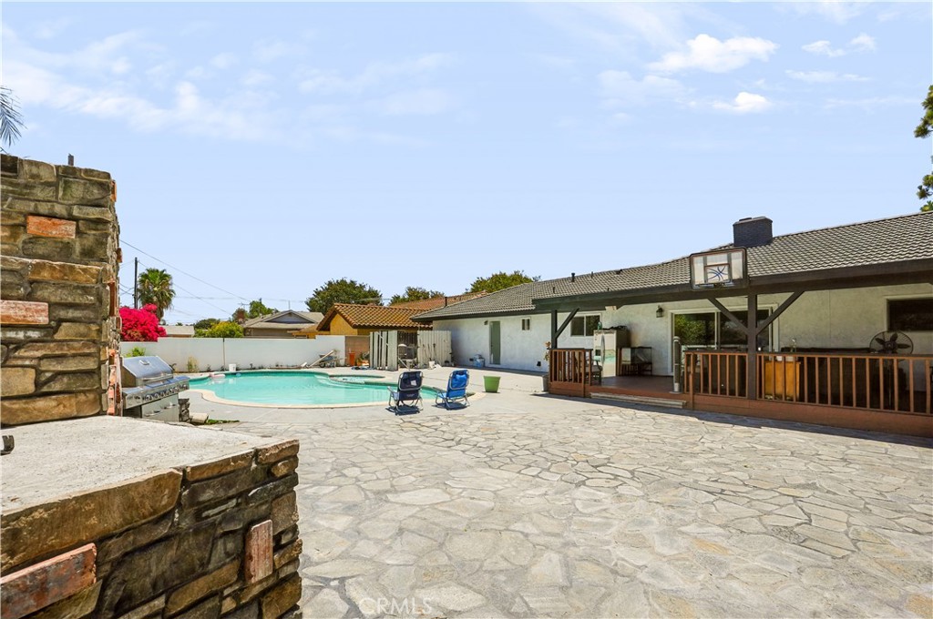 main property photo 54