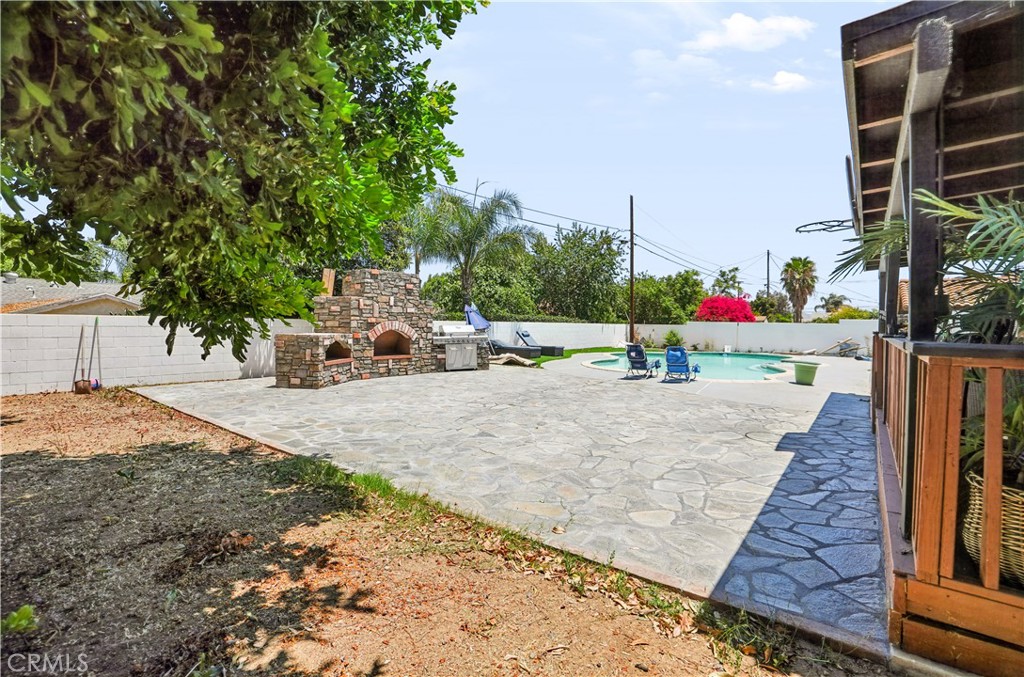 main property photo 56