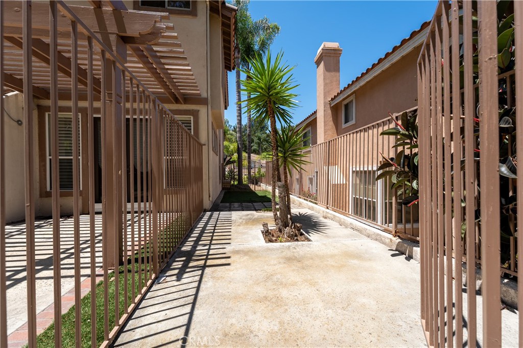 main property photo 51
