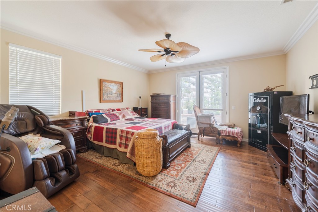 main property photo 18