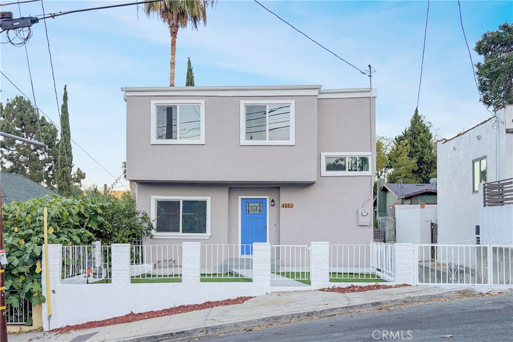 main property photo 0