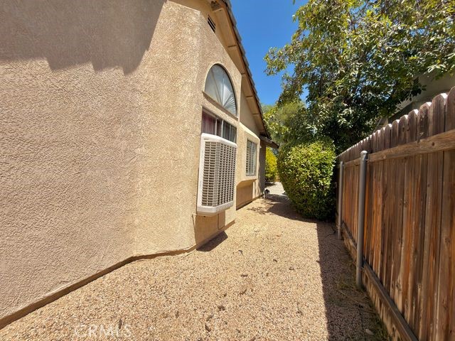 main property photo 50
