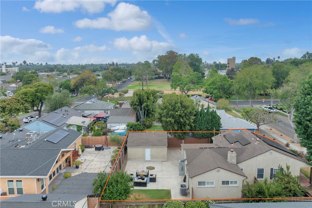 main property photo 50