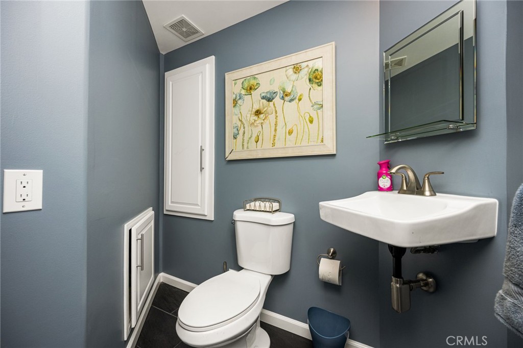 main property photo 64