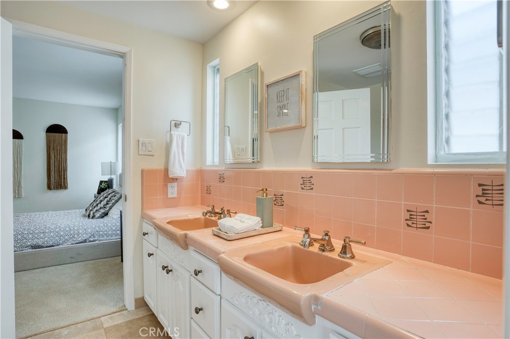 main property photo 65