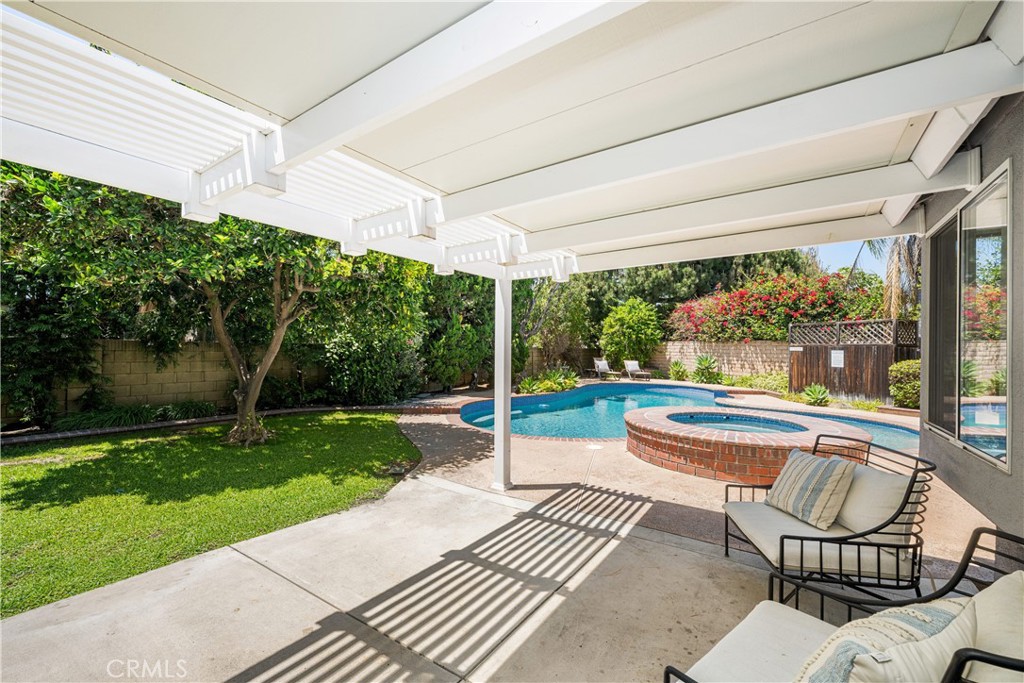 main property photo 51