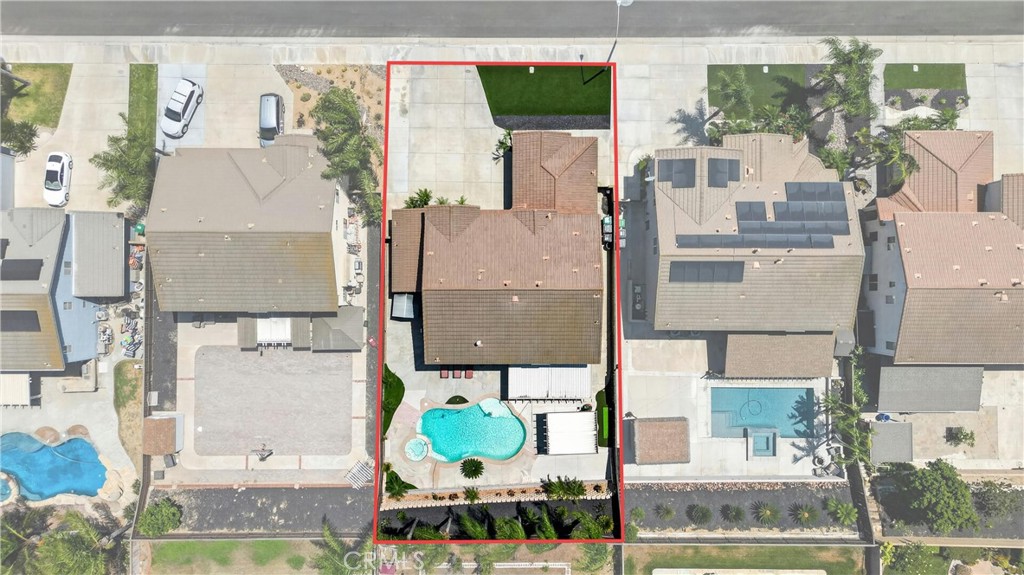 main property photo 70