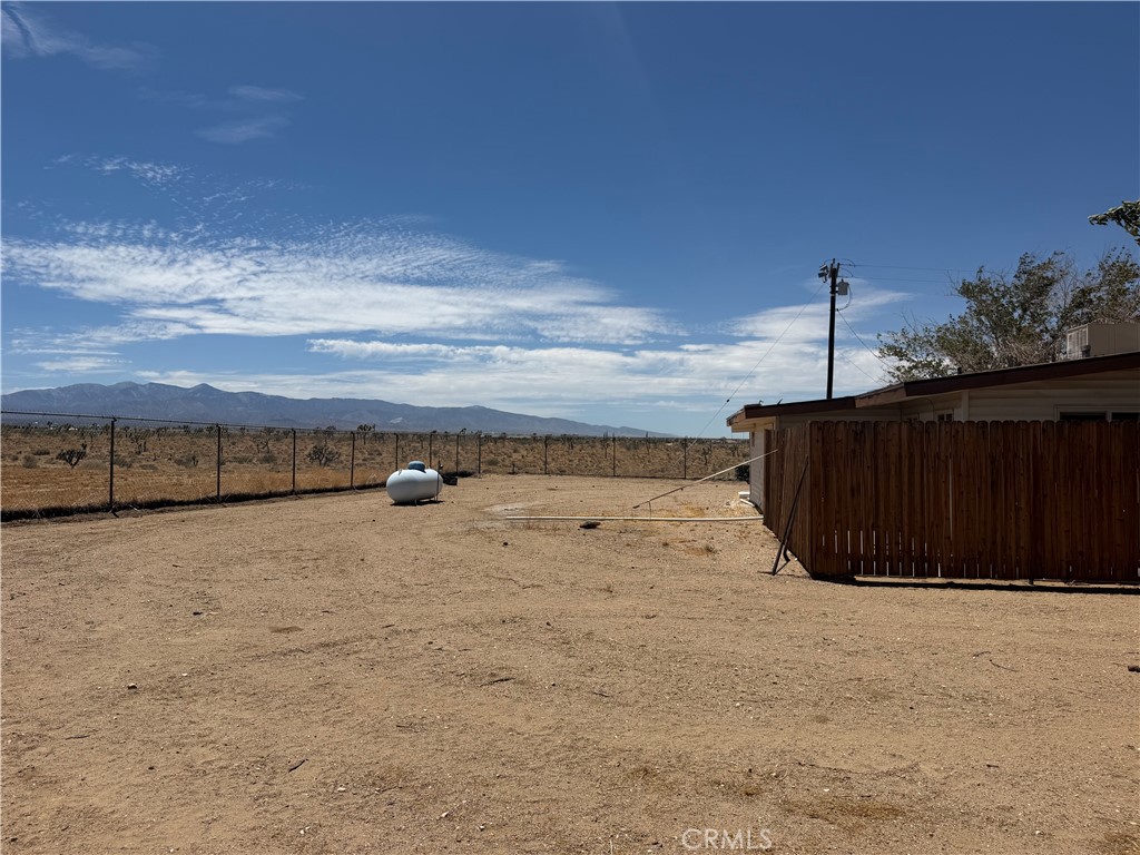 main property photo 27
