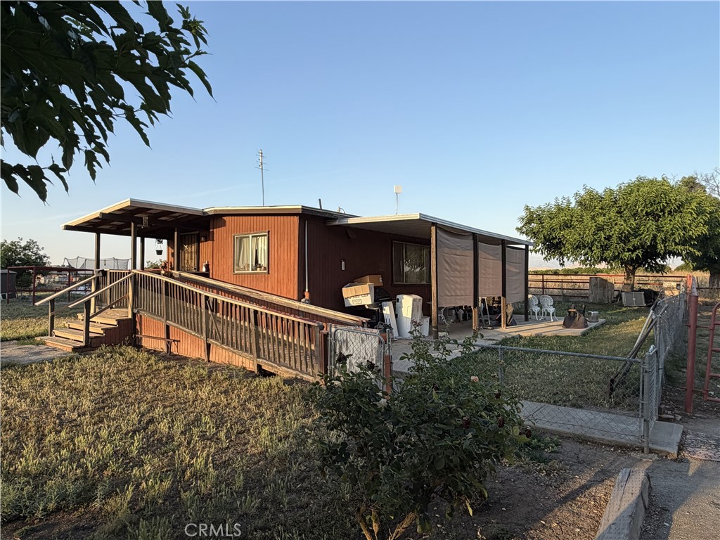 main property photo 24