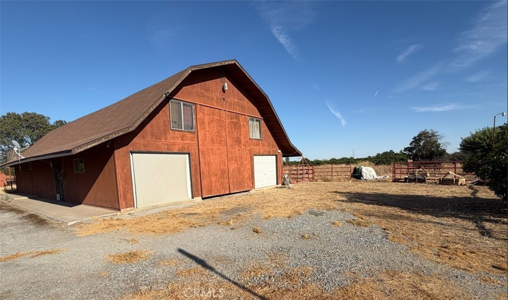 main property photo 30