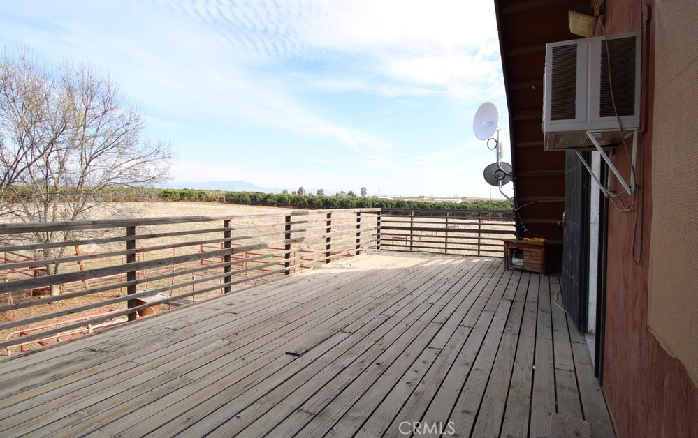 main property photo 41