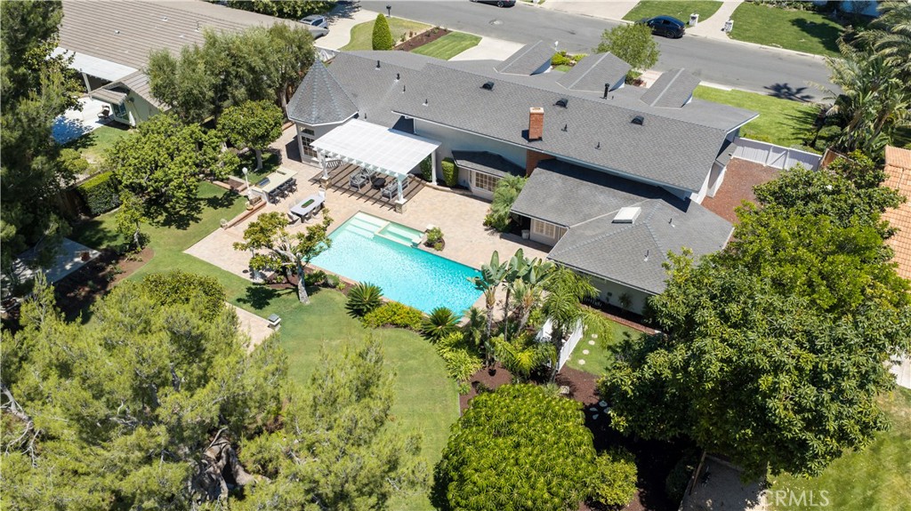 main property photo 57