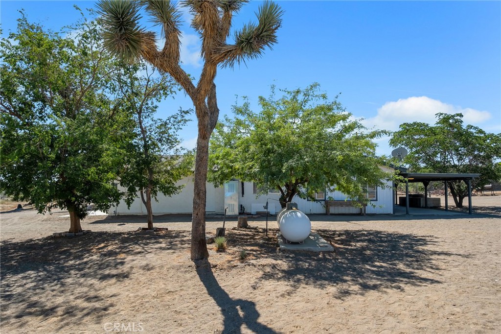 main property photo 16