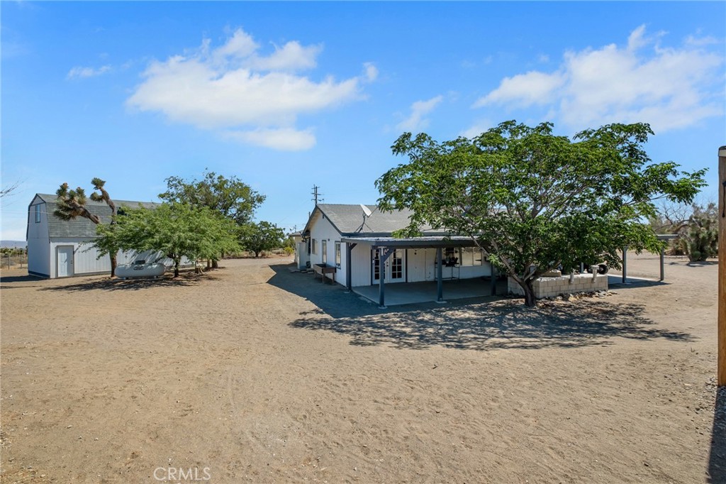 main property photo 17