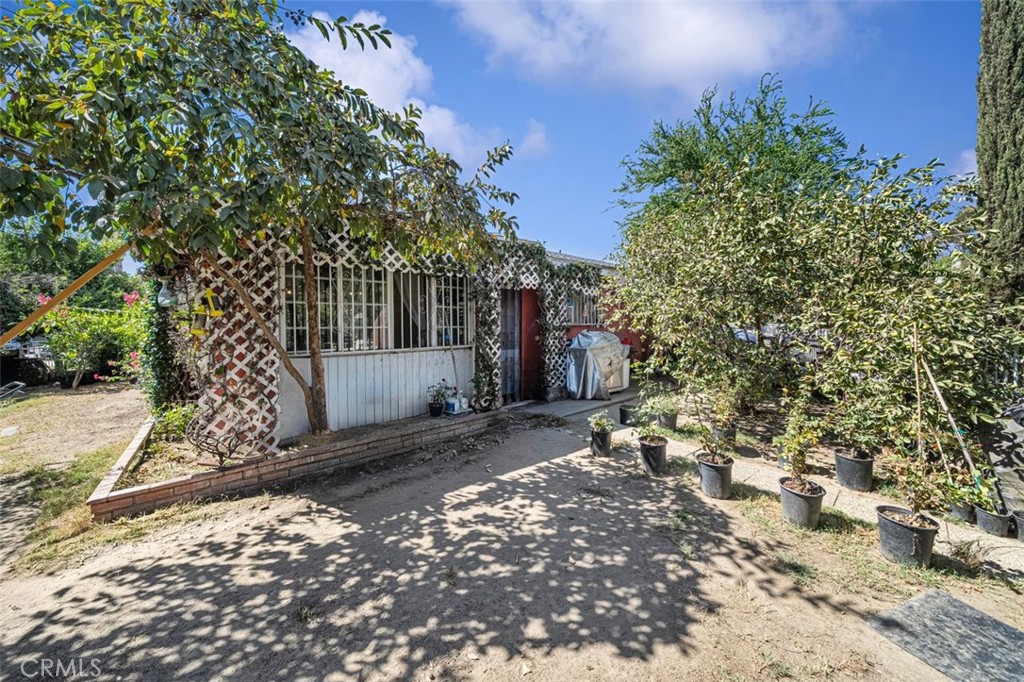 main property photo 18