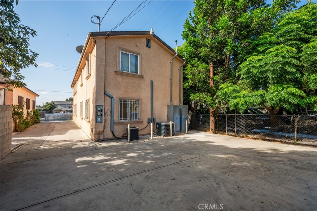 main property photo 21