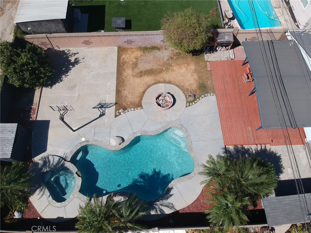main property photo 58