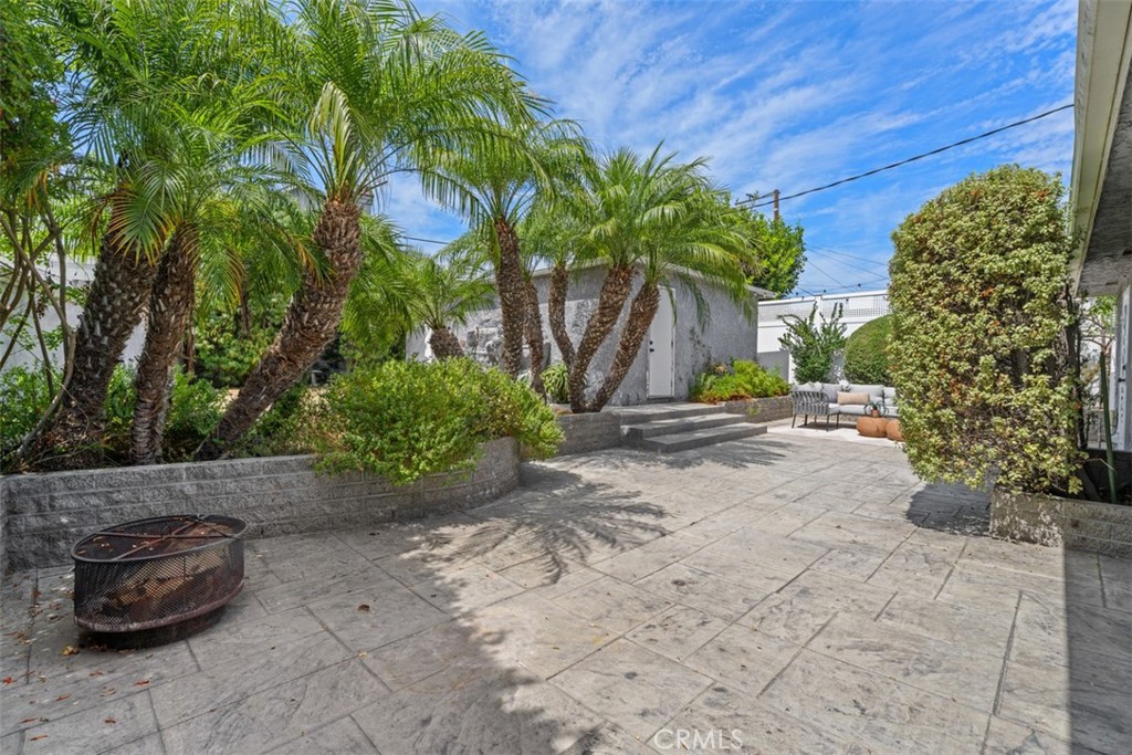 main property photo 29