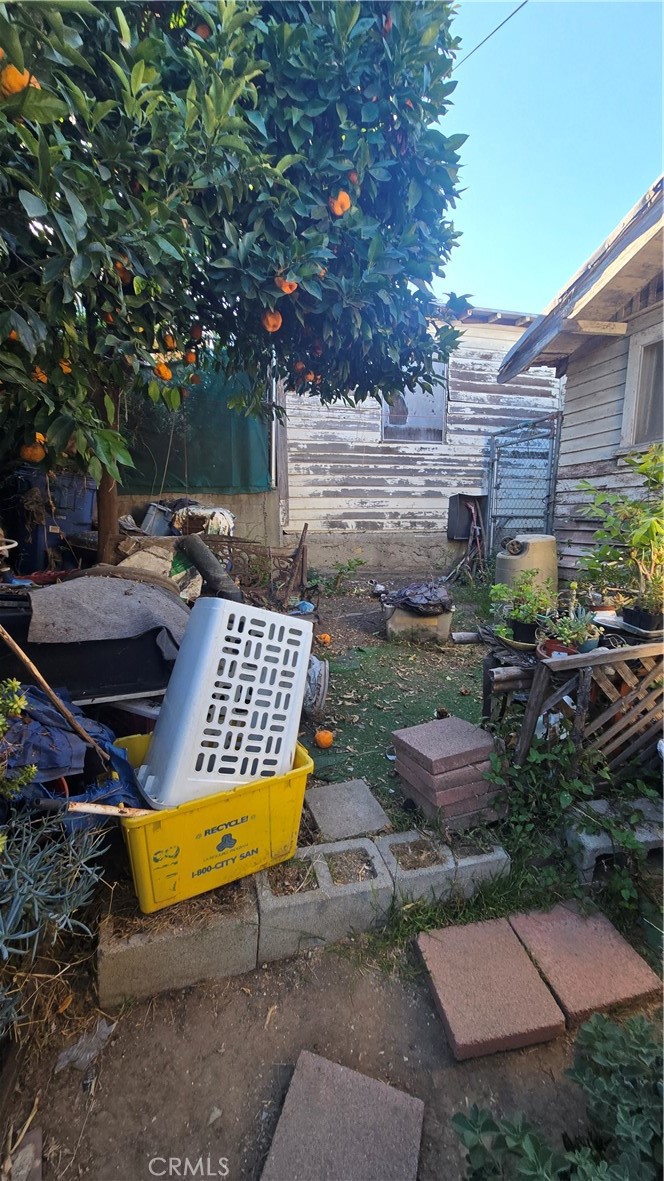 main property photo 11