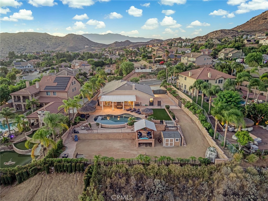 main property photo 10