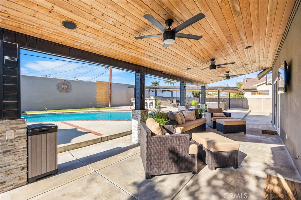 main property photo 56