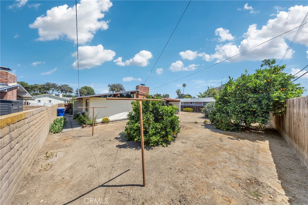 main property photo 51
