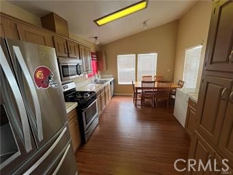 main property photo 27