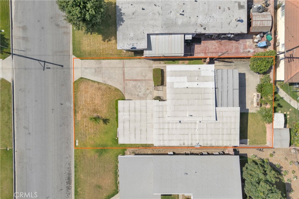 main property photo 19