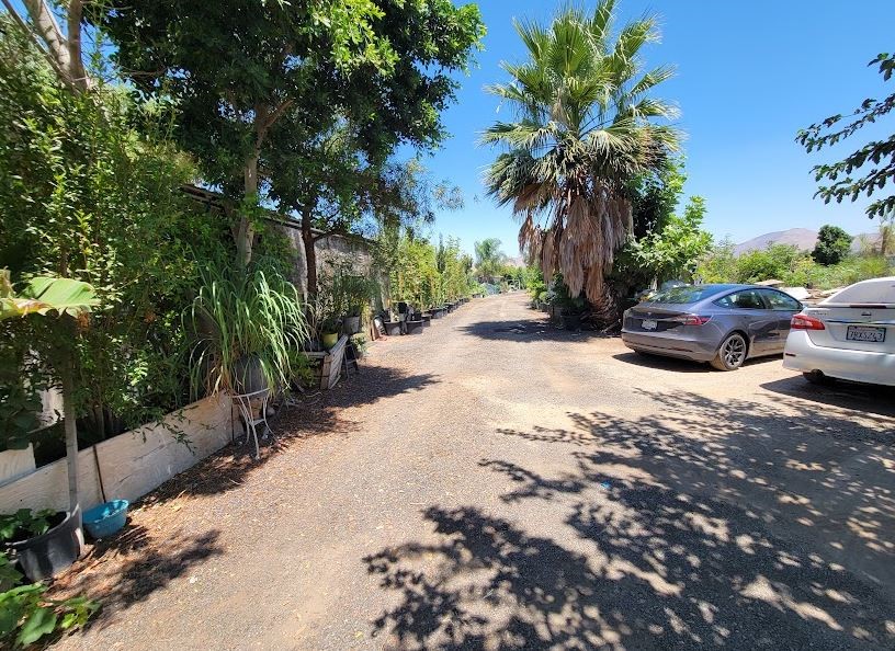 main property photo 6