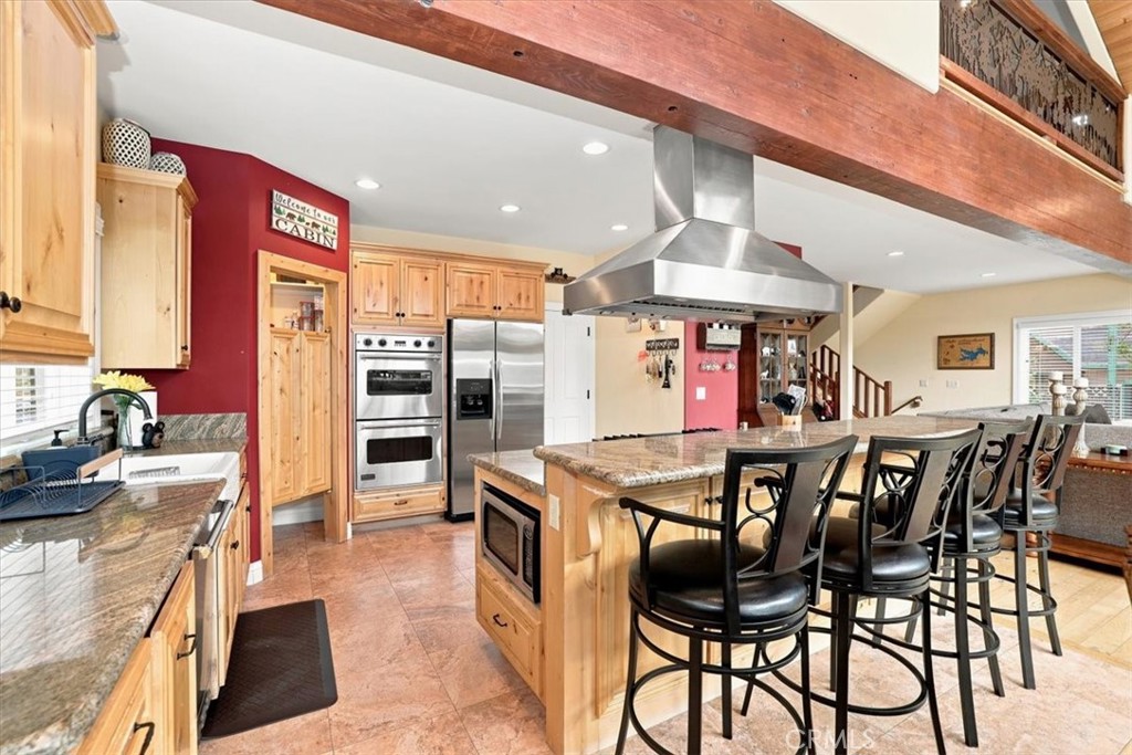 main property photo 5