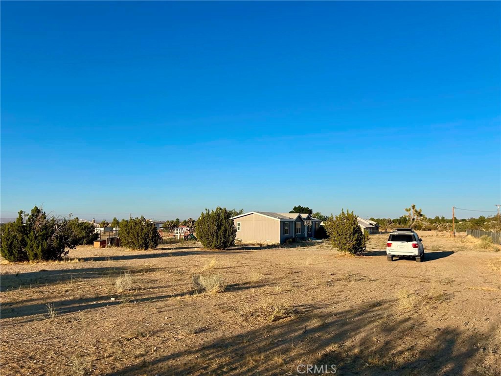 main property photo 14