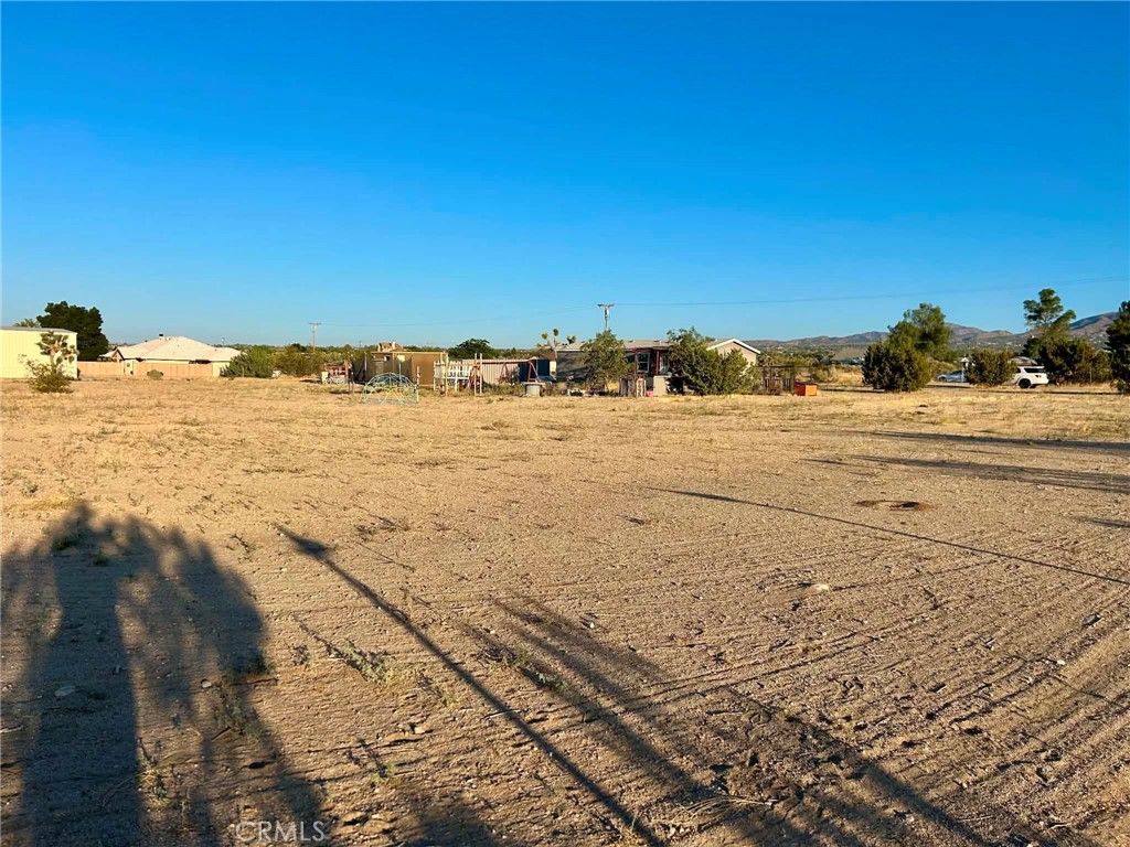 main property photo 16