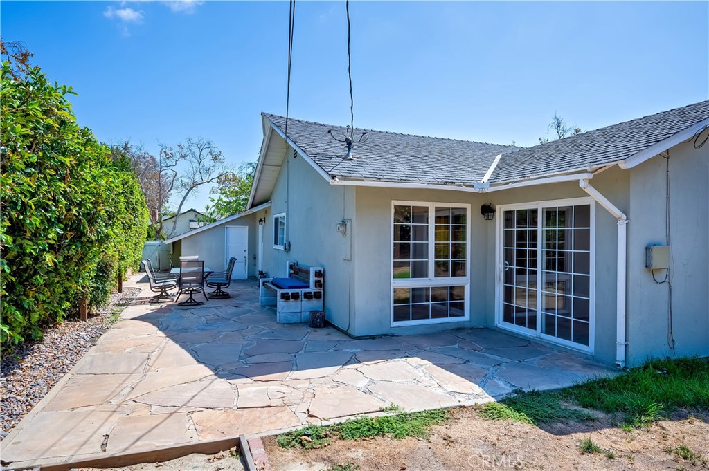 main property photo 41