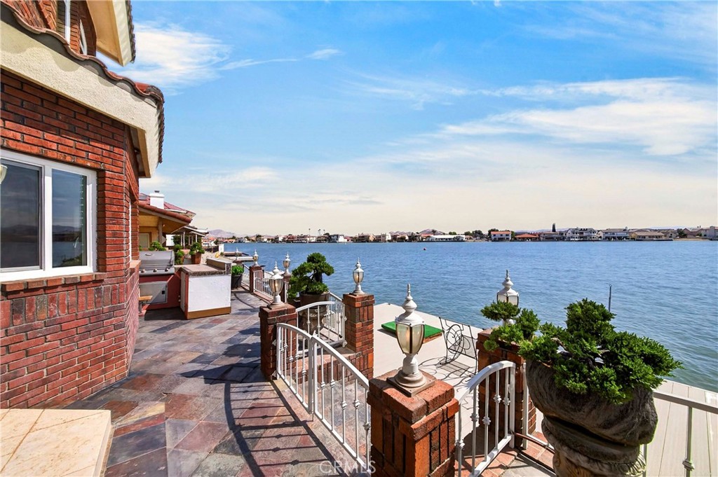 main property photo 51